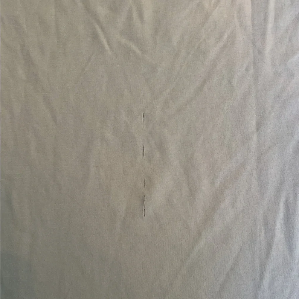 J. Crew Women's Essential short-sleeve crewneck tee Chateau Light Blue XL sliced - Picture 15 of 15